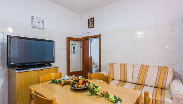 3 bedroom House in Torrita di Siena with garden and terrace - Photo 5