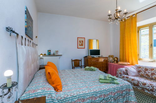 Foto 17 - Haus mit 3 Schlafzimmern in Torrita di Siena mit garten und terrasse