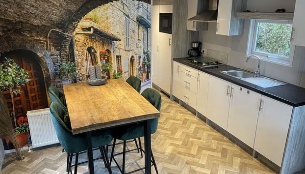 Kitchen / Dining Room