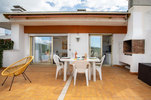 Foto 15 - Apartamento de 1 habitación en Cagnes-sur-Mer con terraza y vistas al mar