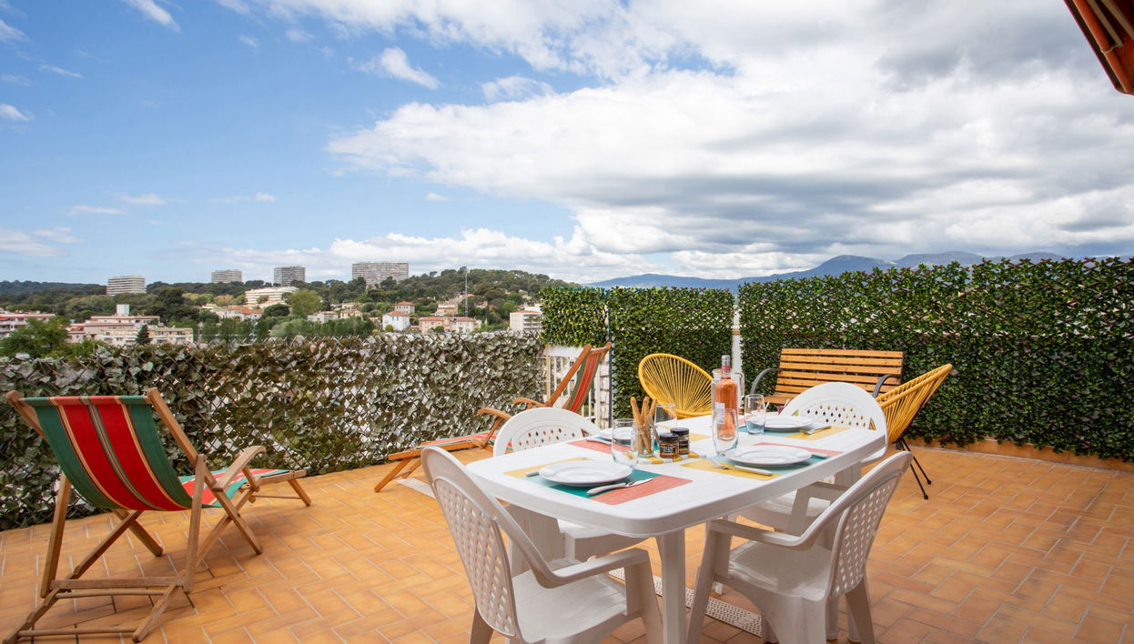 Apartamento de 2 quartos em Cagnes-sur-Mer com terraço - Foto 1