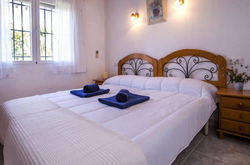 Photo 15 - 2 bedroom House in Pego with private pool and sea view