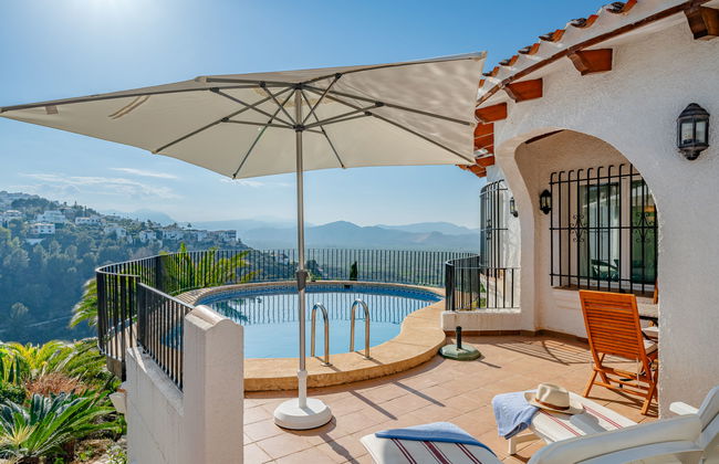Casa de 3 quartos em Pego com piscina privada e terraço - Foto 3