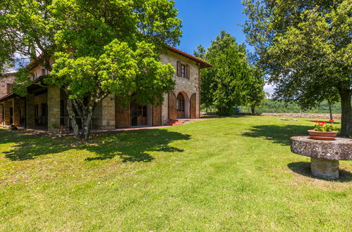 Foto 8 - Casa de 5 quartos em Bucine com piscina privada e jardim