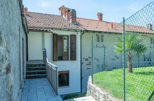 Foto 6 - Casa de 4 habitaciones en Maccagno con Pino e Veddasca con terraza