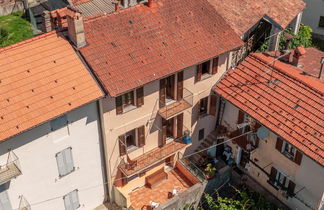 Foto 3 - Casa de 4 quartos em Maccagno con Pino e Veddasca com terraço