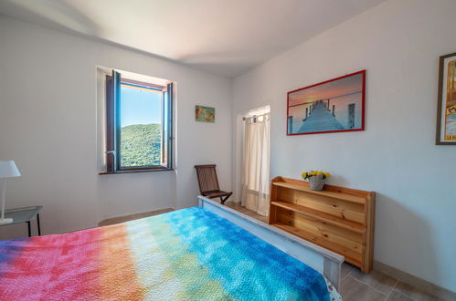 Foto 20 - Casa con 4 camere da letto a Maccagno con Pino e Veddasca con terrazza