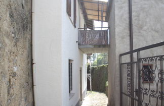 Photo 3 - Maison de 4 chambres à Maccagno con Pino e Veddasca avec terrasse et vues sur la montagne