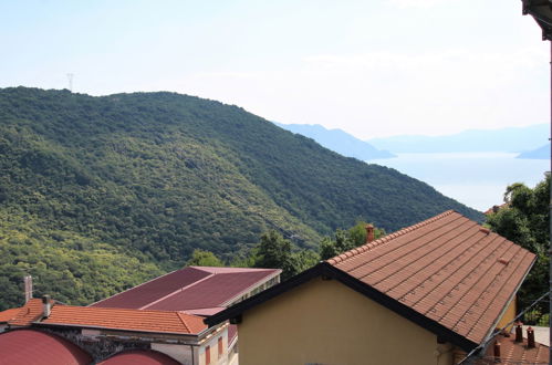 Foto 25 - Casa con 4 camere da letto a Maccagno con Pino e Veddasca con terrazza e vista sulle montagne