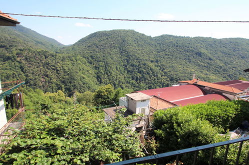 Foto 24 - Haus mit 4 Schlafzimmern in Maccagno con Pino e Veddasca mit terrasse und blick auf die berge