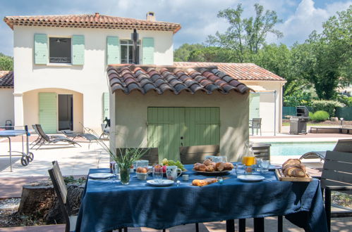 Foto 25 - Casa de 4 quartos em Bagnols-en-Forêt com piscina privada e terraço