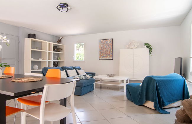 Casa de 5 quartos em Bagnols-en-Forêt com piscina privada e jardim - Foto 8