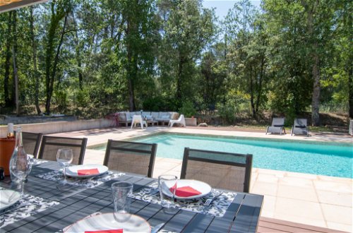 Foto 24 - Casa de 4 quartos em Bagnols-en-Forêt com piscina privada e terraço