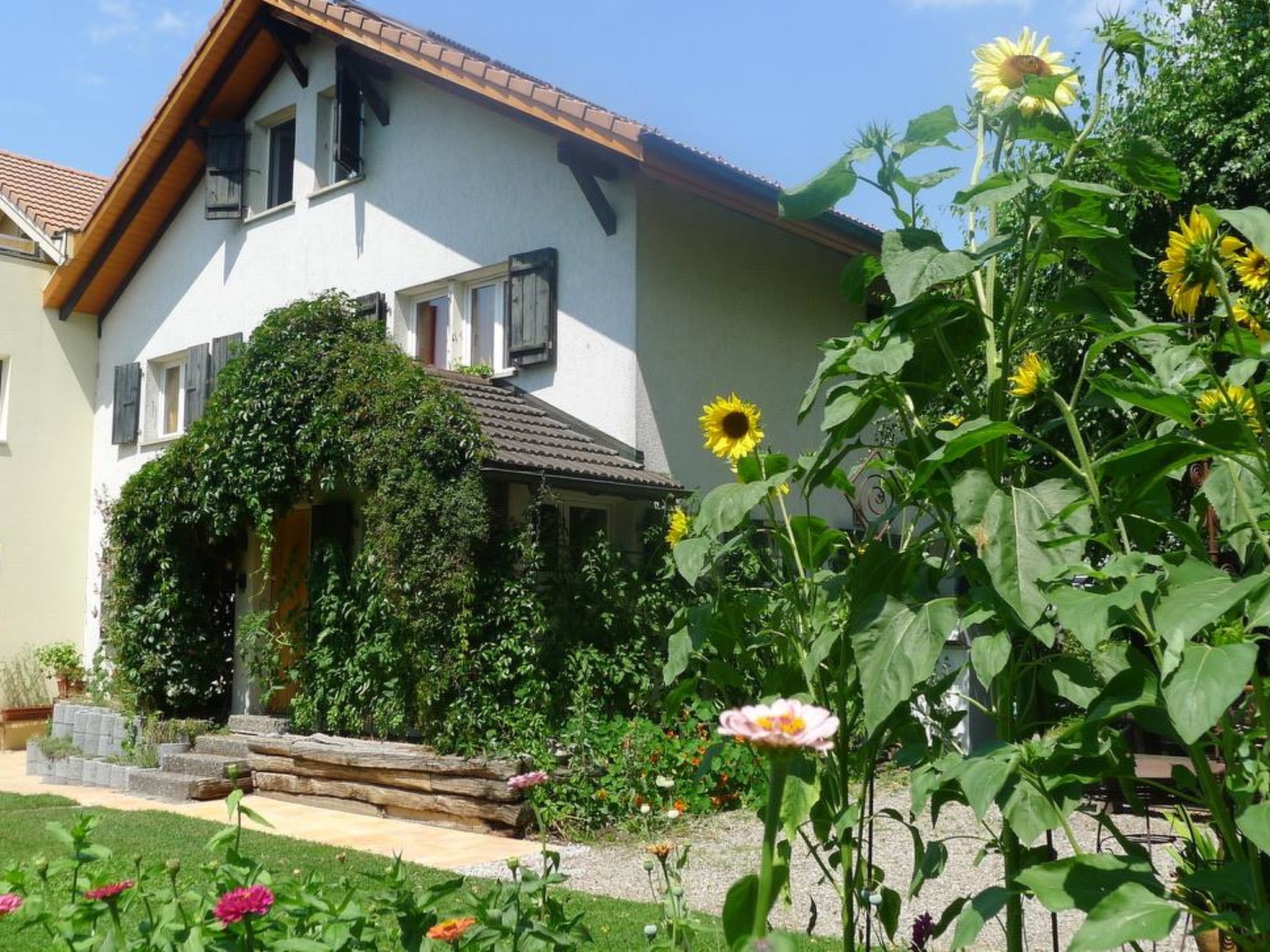 Foto 1 - Apartamento de 4 quartos em Steffisburg com jardim