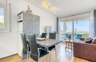 Foto 3 - Apartment mit 1 Schlafzimmer in Castelló d'Empúries
