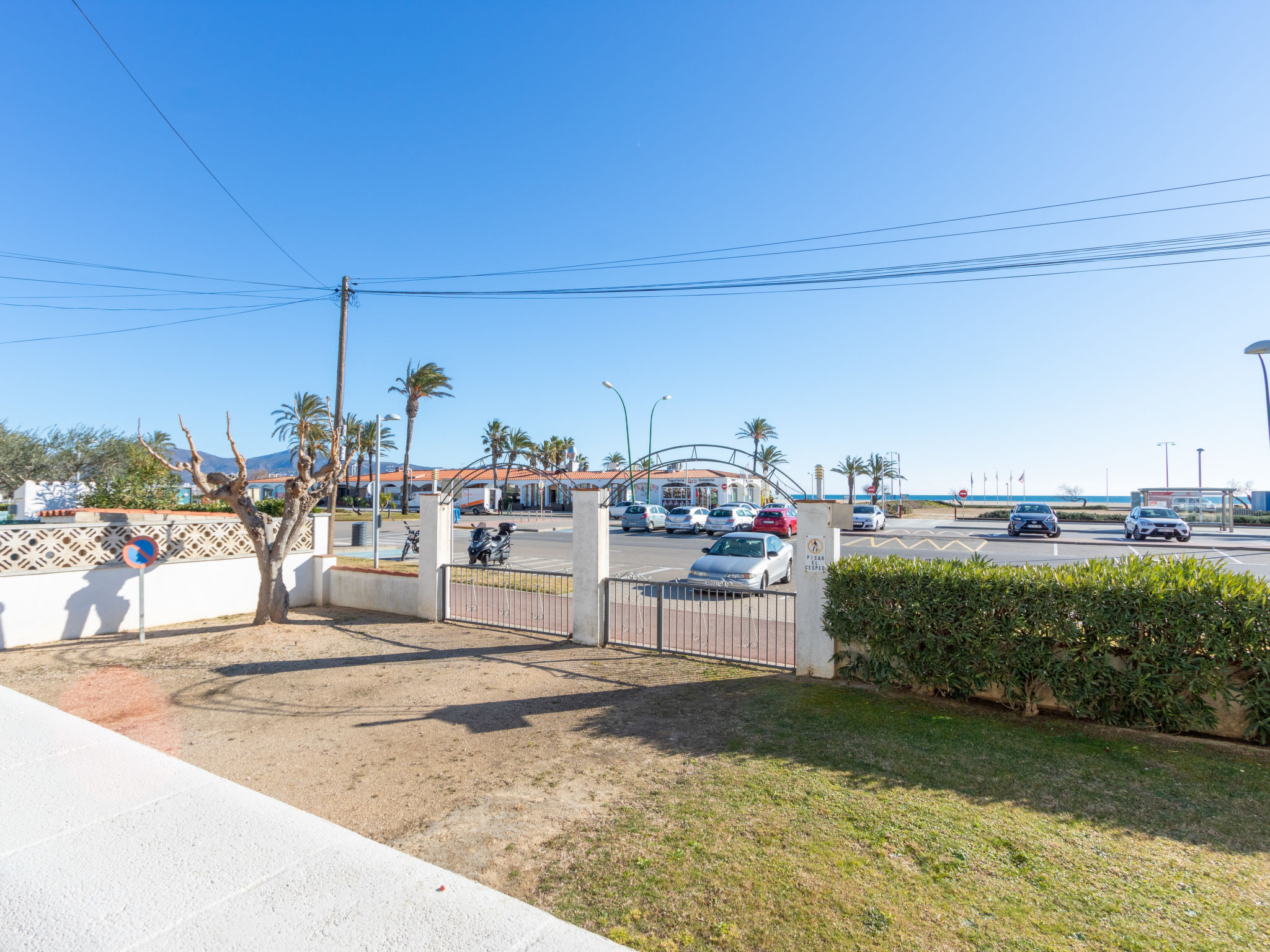 Foto 16 - Appartamento con 1 camera da letto a Castelló d'Empúries con vista mare