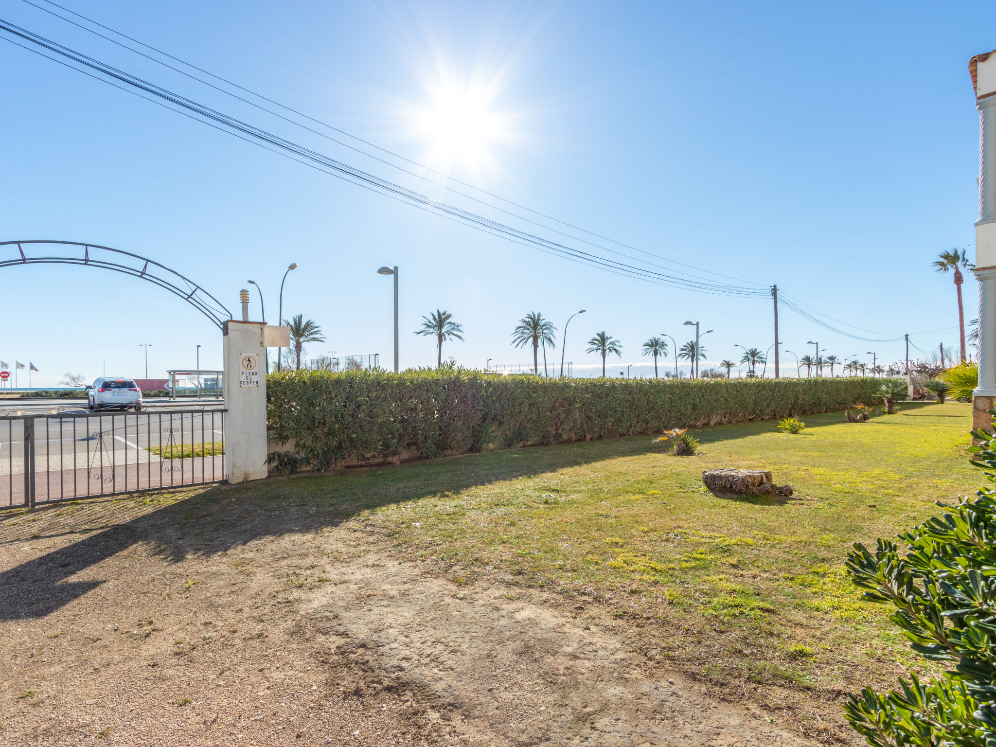 Foto 5 - Appartamento con 1 camera da letto a Castelló d'Empúries con vista mare