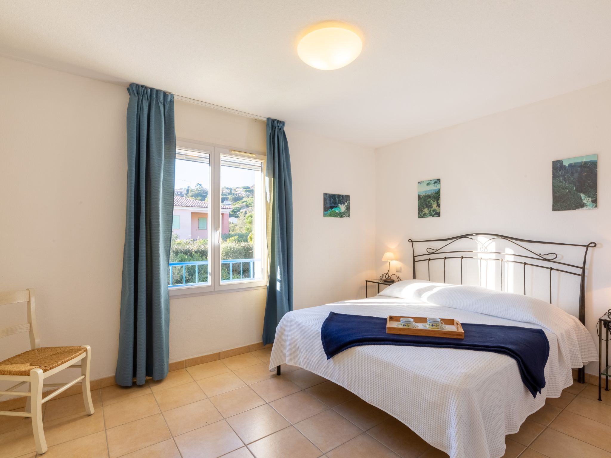 Foto 4 - Casa con 2 camere da letto a Roquebrune-sur-Argens con piscina e vista mare