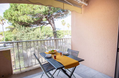 Foto 4 - Apartamento en Hyères con vistas al mar