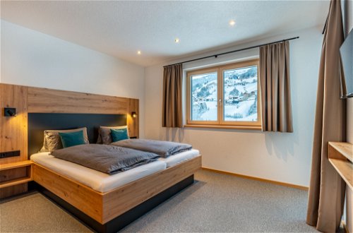 Foto 17 - Appartamento con 7 camere da letto a See con terrazza e vista sulle montagne