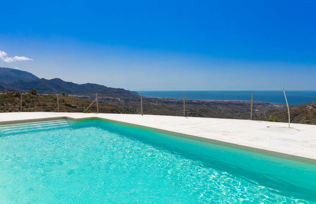 Las Vistas - Photo 39