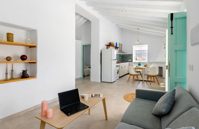 Las Vistas - Photo 8