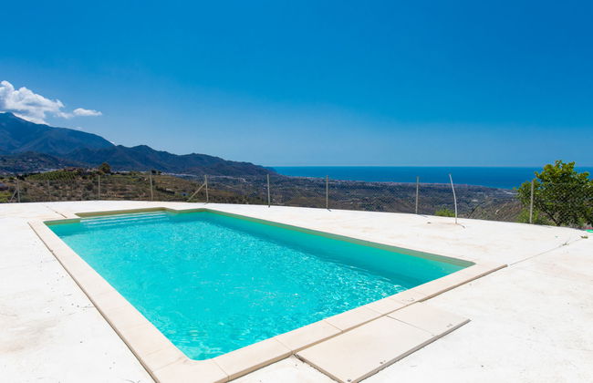 Las Vistas - Photo 38