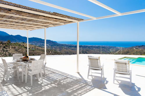 Foto 31 - Casa de 2 quartos em Torrox com piscina privada e terraço