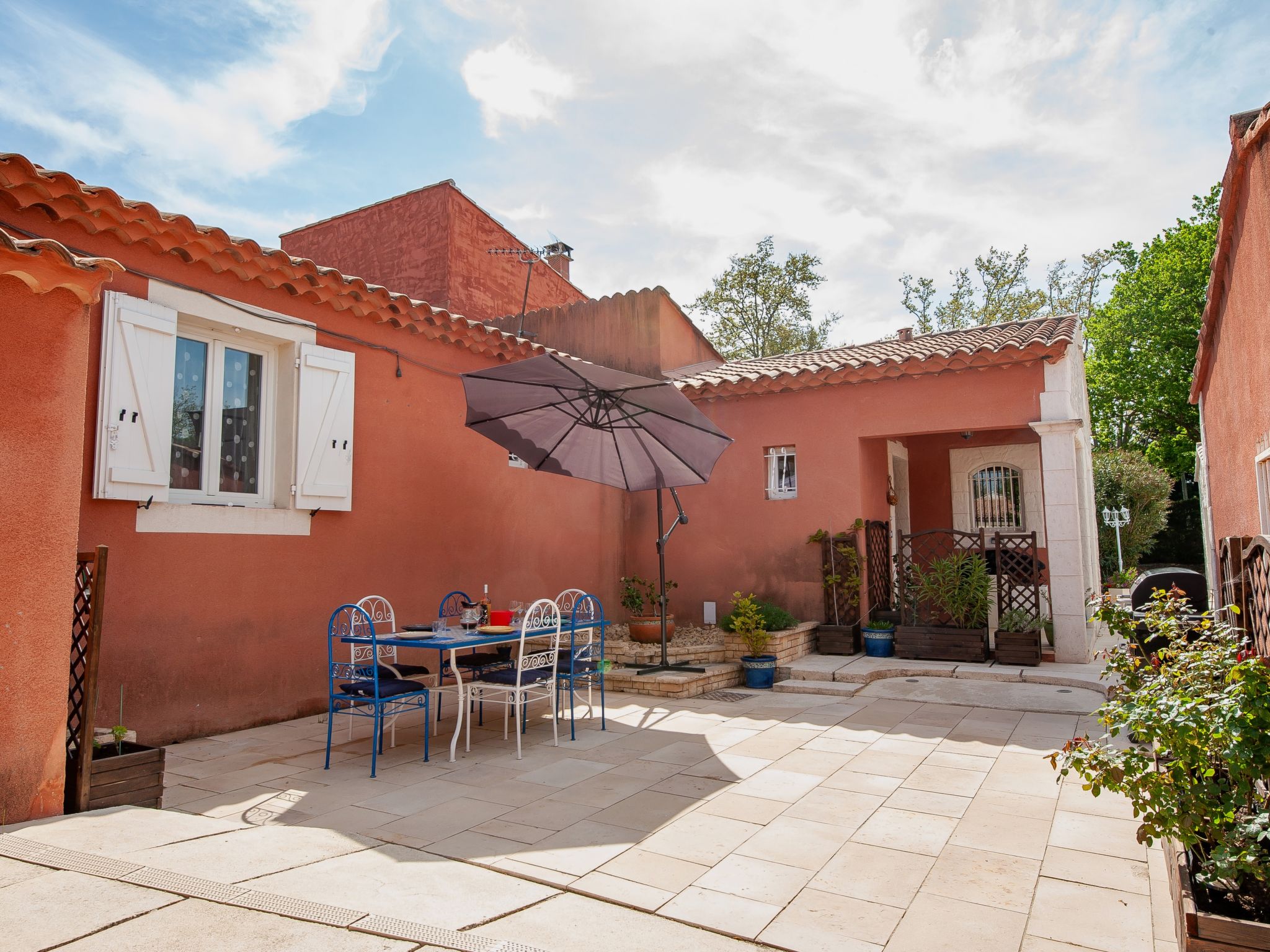 Photo 18 - Maison de 3 chambres à Caumont-sur-Durance avec piscine privée et jardin