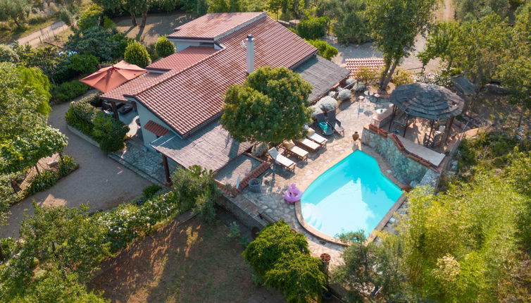 Foto 1 - Casa de 4 quartos em Itri com piscina privada e vistas do mar