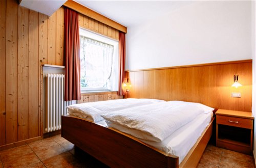 Foto 26 - Apartment mit 2 Schlafzimmern in San Giovanni di Fassa-Sèn Jan mit blick auf die berge
