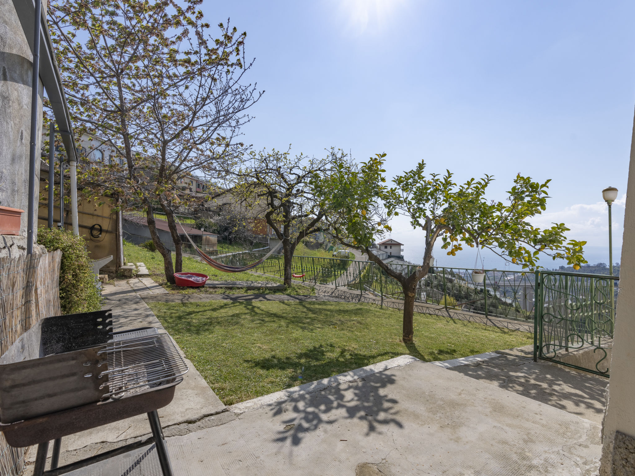 Foto 4 - Casa con 1 camera da letto a Sanremo con giardino e vista mare