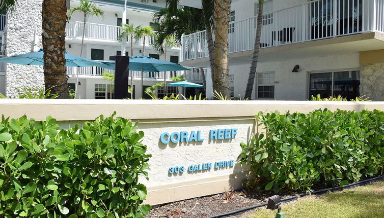 Photo 1 - Coral Reef Suites Key Biscayne Mia