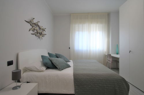 Foto 12 - Apartamento de 2 quartos em Paderno Dugnano com jardim