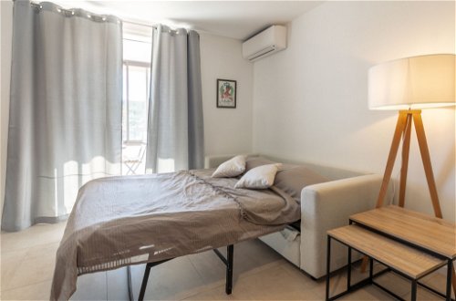 Foto 10 - Apartment mit 1 Schlafzimmer in La Croix-Valmer mit blick aufs meer