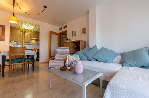 Foto 7 - Apartamento de 2 quartos em Salou com piscina e vistas do mar