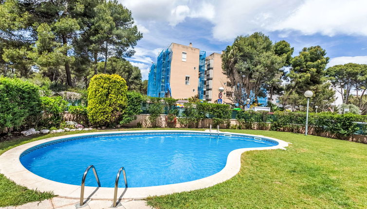 Foto 1 - Appartamento con 2 camere da letto a Salou con piscina e giardino