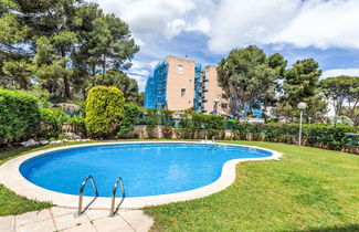 Foto 1 - Apartment mit 2 Schlafzimmern in Salou mit schwimmbad und garten