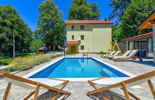Casa de 7 quartos em Senj com piscina privada e jardim - Foto 16