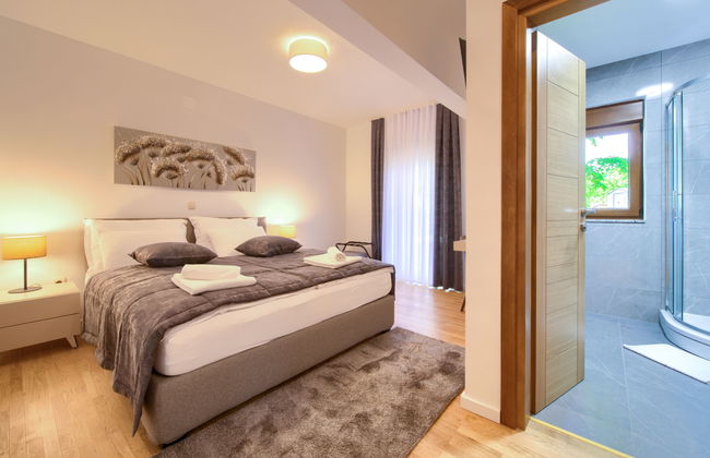 Casa de 7 quartos em Senj com piscina privada e jardim - Foto 29