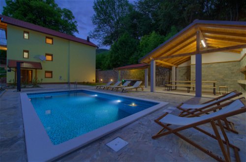 Foto 41 - Casa con 6 camere da letto a Senj con piscina privata e vista mare