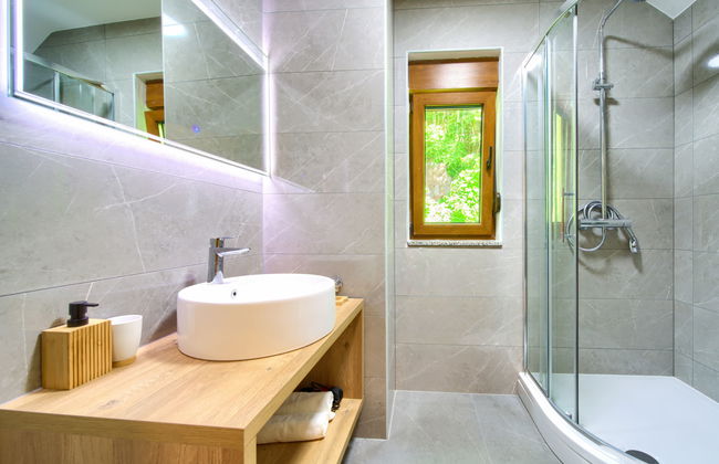 Casa de 7 quartos em Senj com piscina privada e jardim - Foto 32