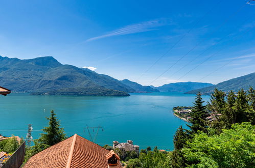 Foto 3 - Apartamento de 3 quartos em Gravedona ed Uniti com terraço e vista para a montanha