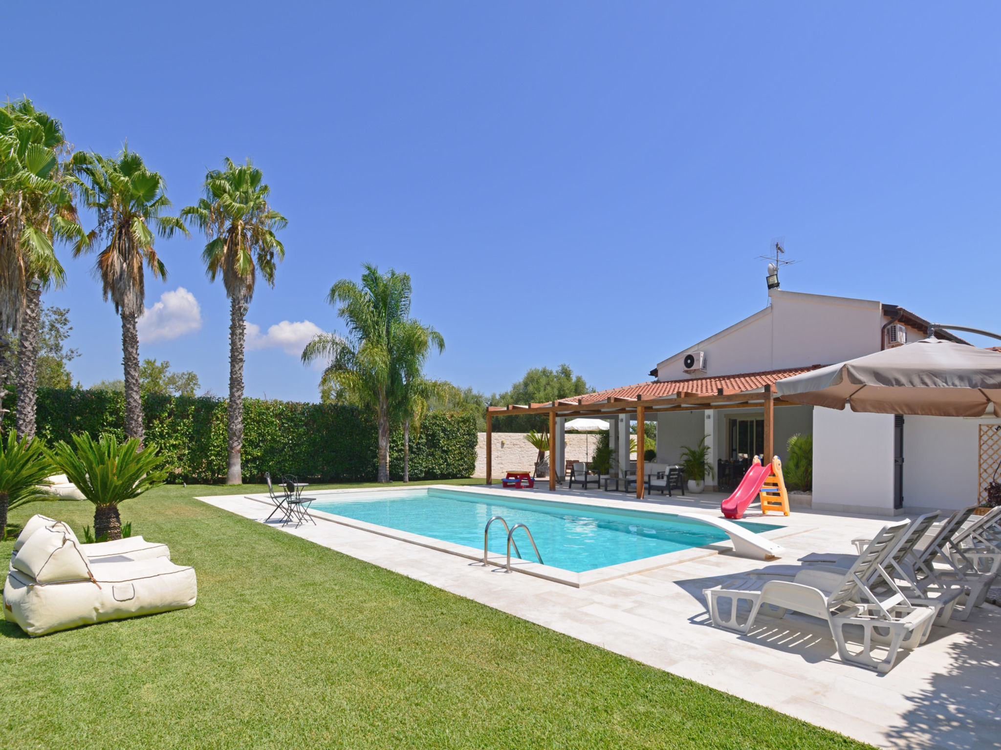 Photo 28 - Maison de 4 chambres à Syracuse avec piscine privée et jardin