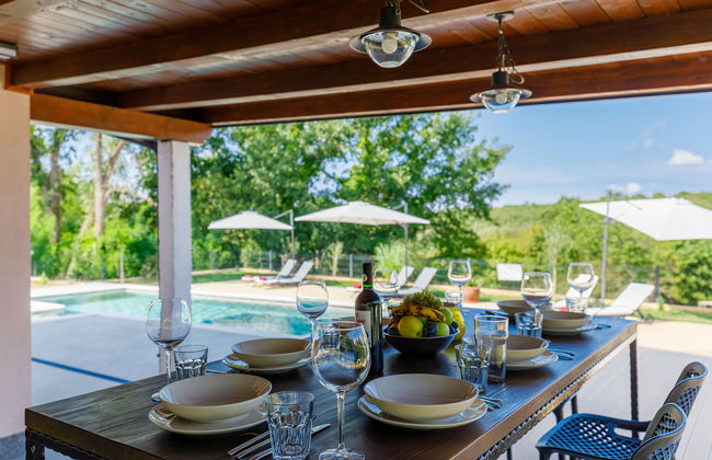 Casa de 5 quartos em Buje com piscina privada e jardim - Foto 30