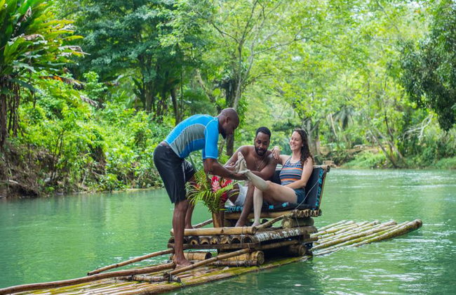 Chukka Reggae Rafting in Lethe - Foto 4