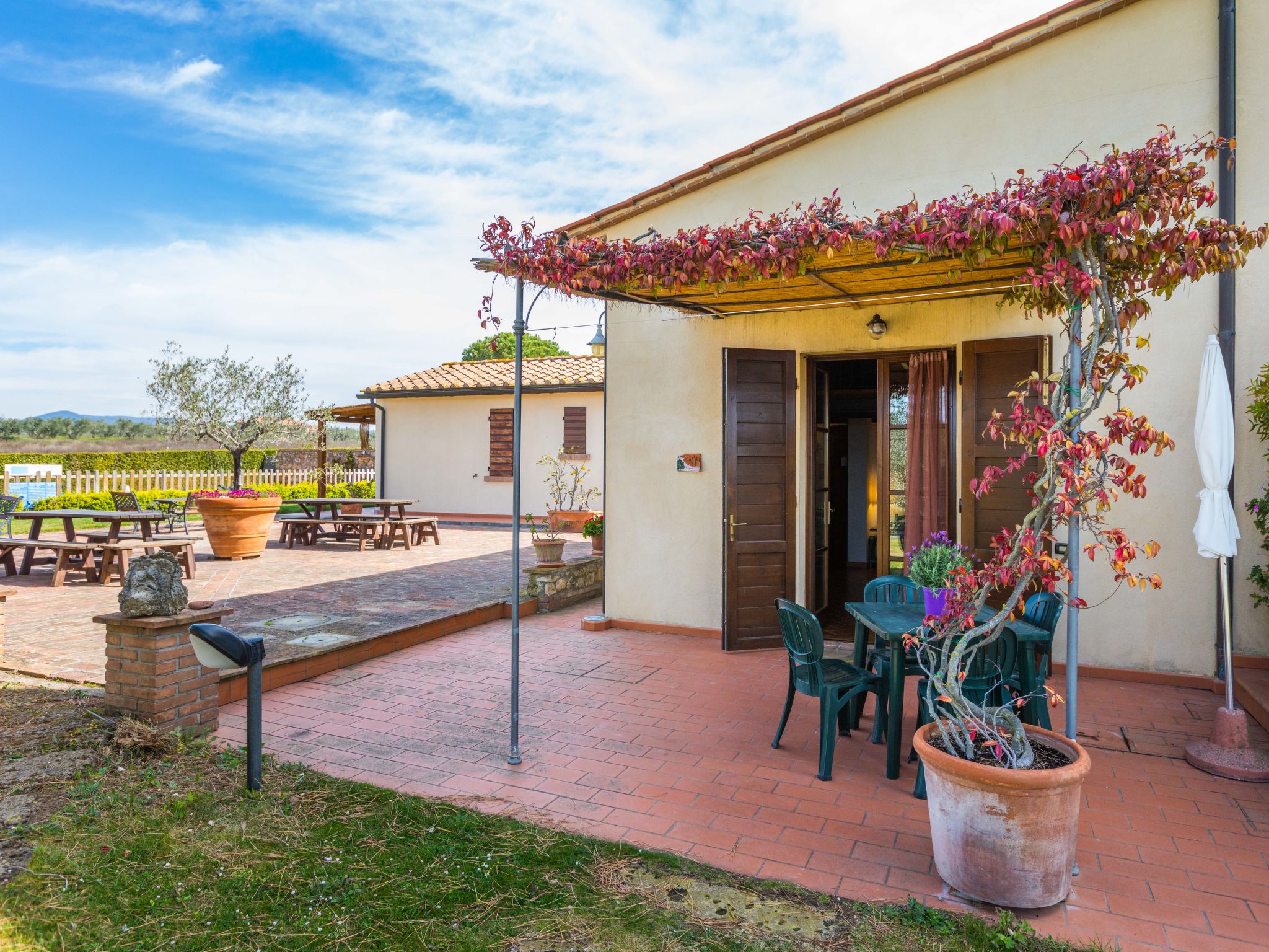 Photo 30 - Apartment in Cecina with swimming pool and garden