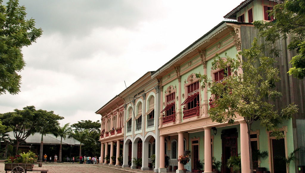 City Tour of Guayaquil + Historical Park - Photo 1