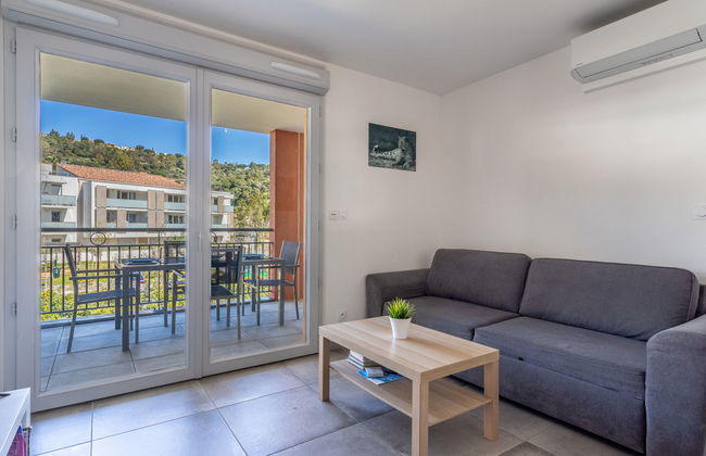 Appartamento con 2 camere da letto a Bormes-les-Mimosas con piscina e giardino - Foto 2