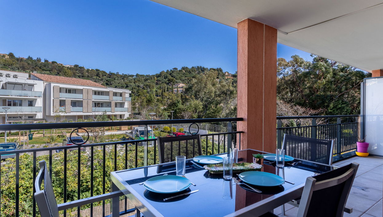 Appartement de 2 chambres à Bormes-les-Mimosas avec piscine et jardin - Photo 1